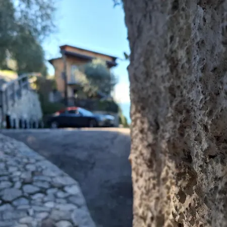 Madonna Dell'aiuto True View Olivo דירה ברנצונה סול גארדה