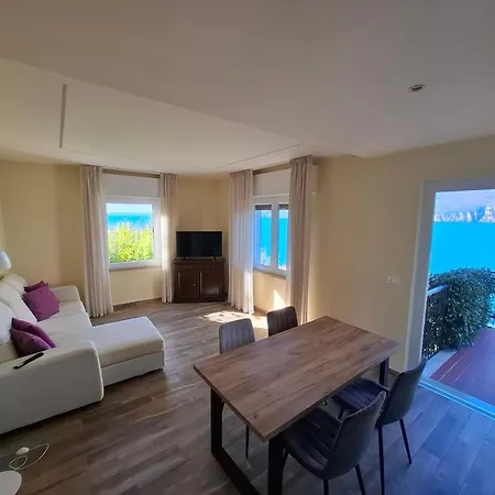Madonna Dell'aiuto True View Olivo Apartamento *